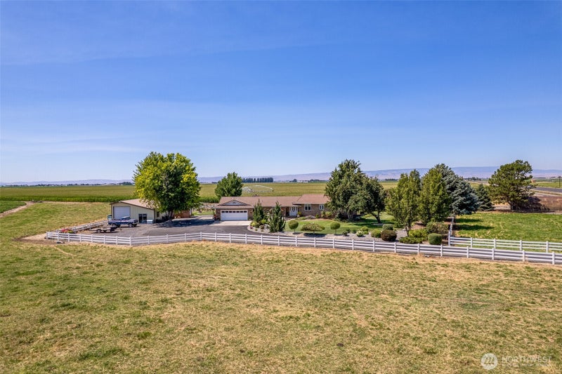 13461 W Hwy 28 W