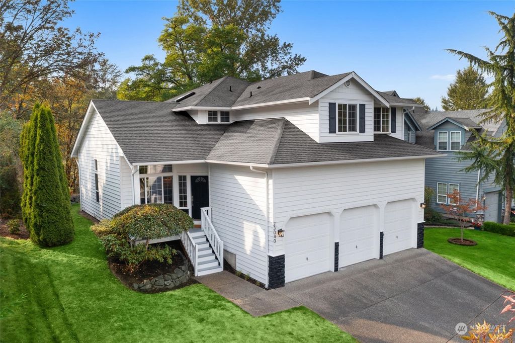 Photo of 23040 12th Drive SE, Bothell, WA 98021 (MLS # 2003747)