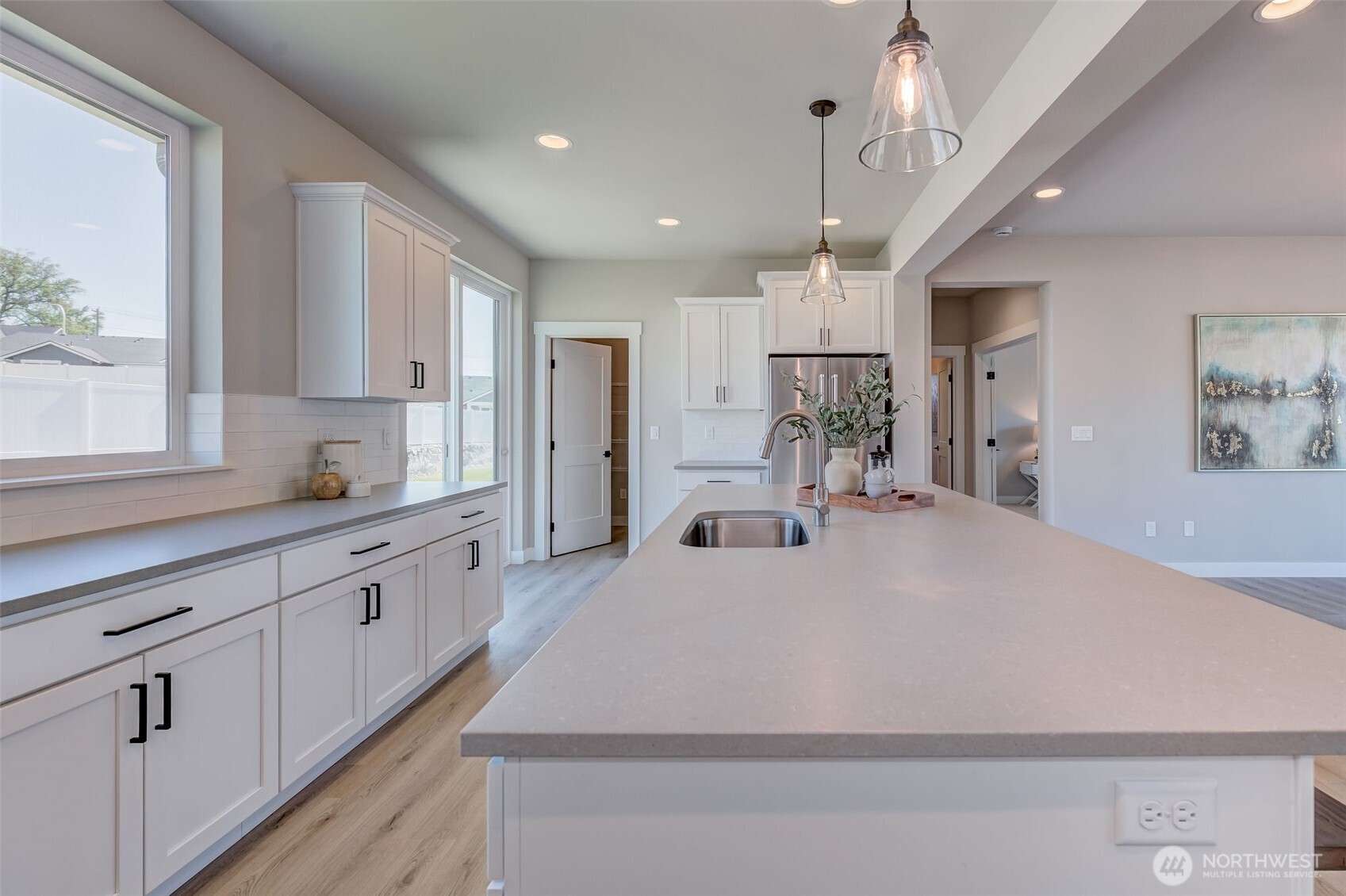 East Wenatchee, Washington 98802, United States, 3 Bedrooms Bedrooms, ,3 BathroomsBathrooms,Residential,Active,38201