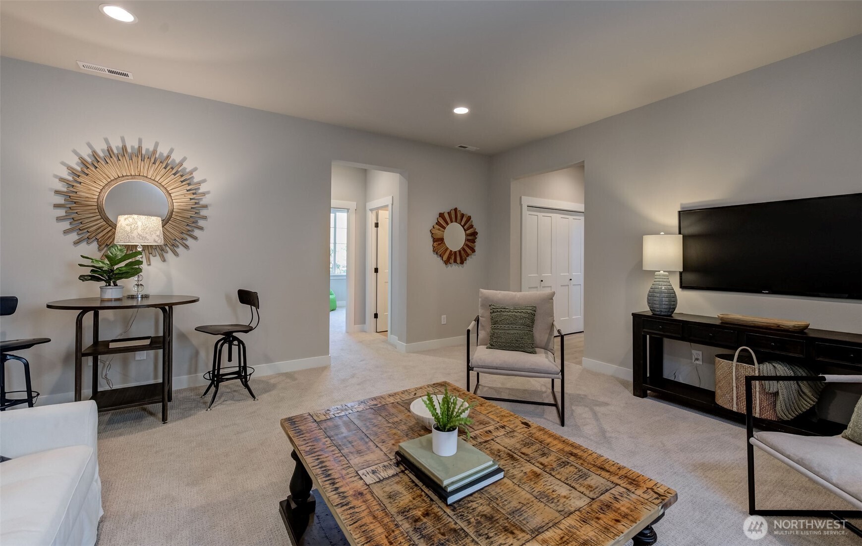 East Wenatchee, Washington 98802, United States, 3 Bedrooms Bedrooms, ,3 BathroomsBathrooms,Residential,Active,38201