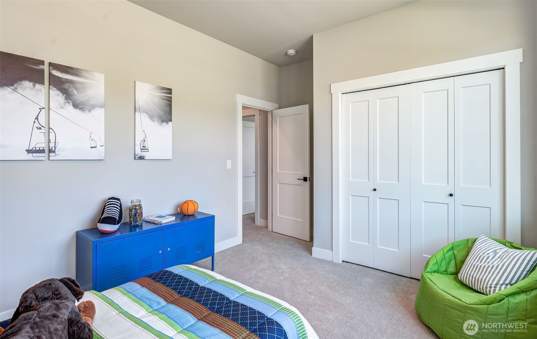 East Wenatchee, Washington 98802, United States, 3 Bedrooms Bedrooms, ,3 BathroomsBathrooms,Residential,Active,38201