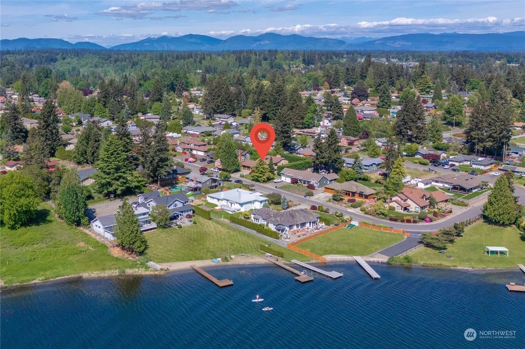 Photo of 26252 142nd Avenue SE, Kent, WA 98042 (MLS # 2236087)