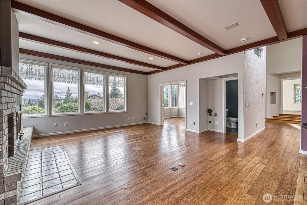 listing image 9361554076798036926