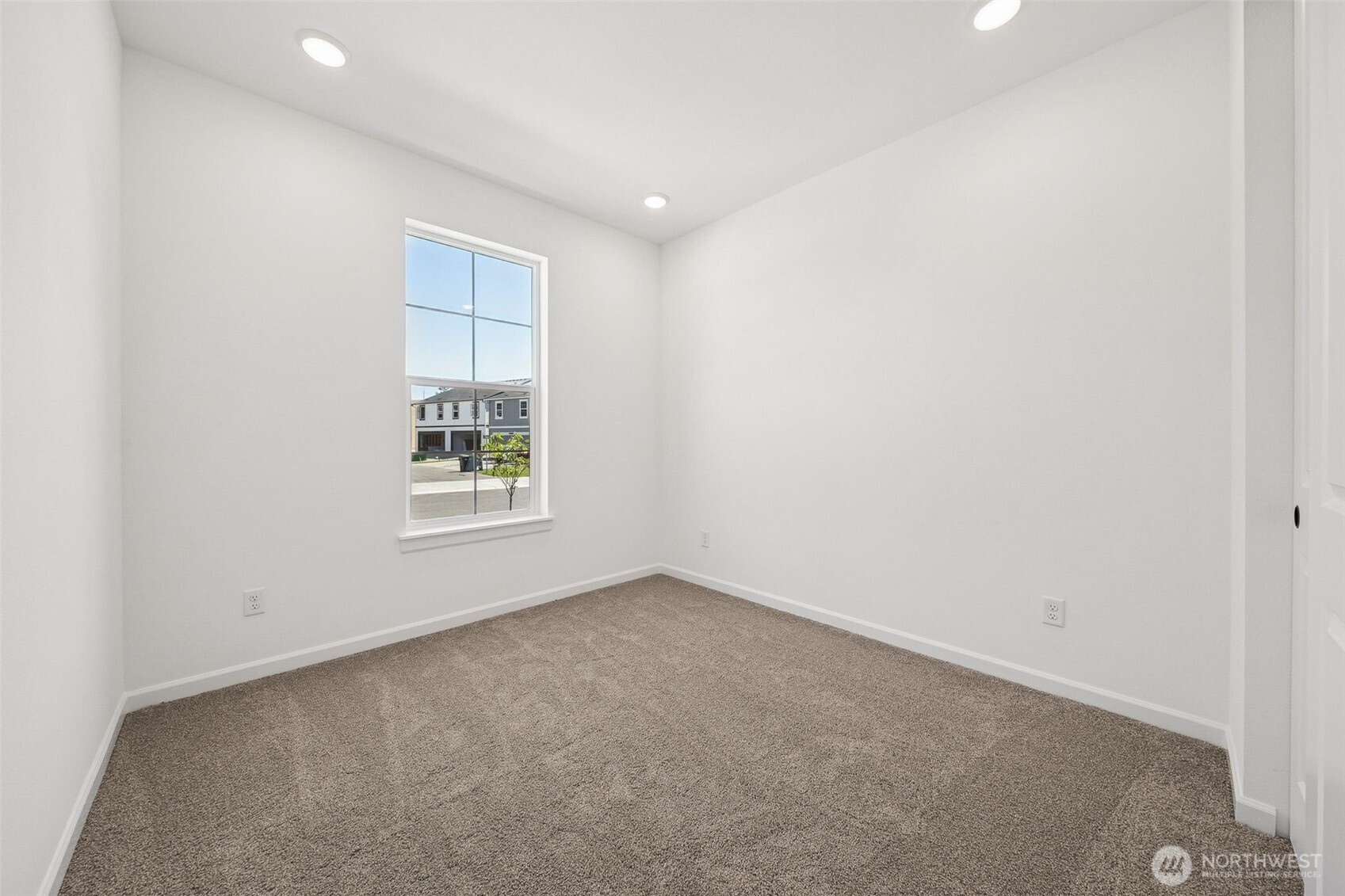 20324 150th Street E 591