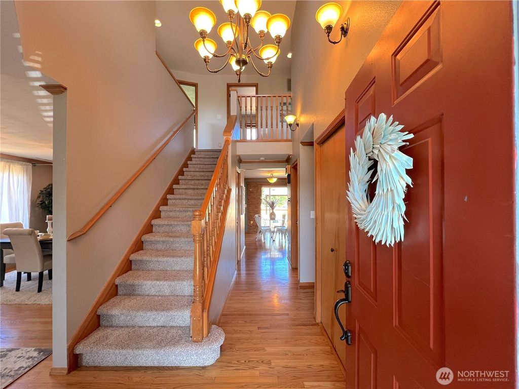 Photo of 26504 126th Place SE, Kent, WA 98030 (MLS # 2405008)