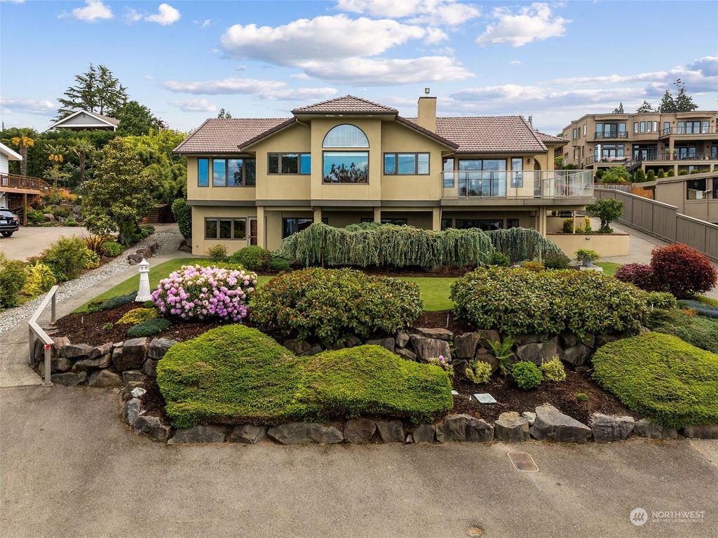 Photo of 18142 Normandy Terrace SW, Normandy Park, WA 98166 (MLS # 2243172)