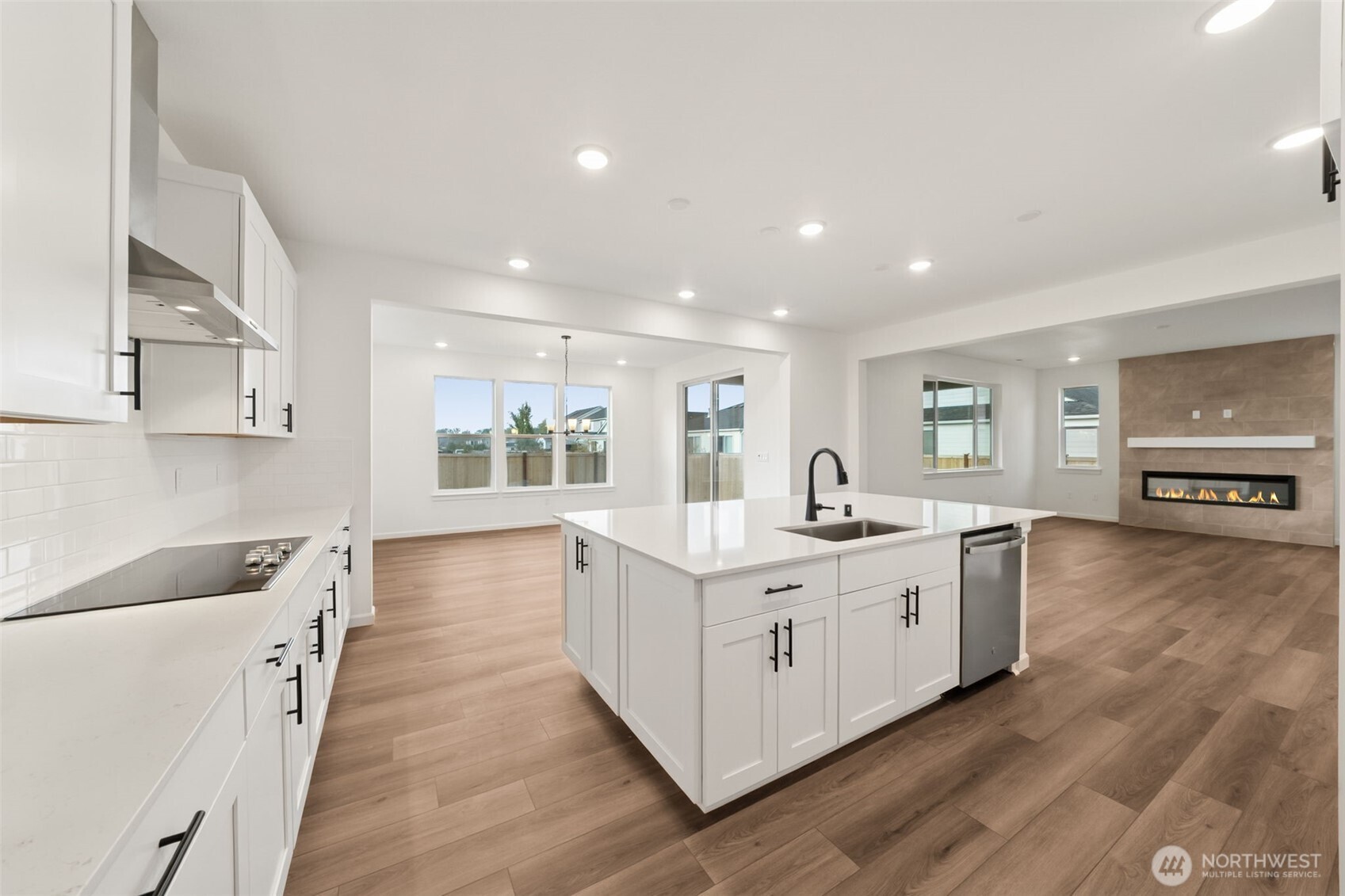 723 S Davis Street 103