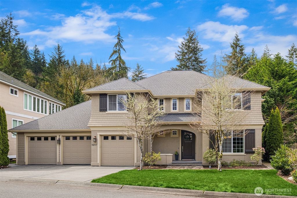 Photo of 8207 154th Avenue SE, Newcastle, WA 98059 (MLS # 2347606)