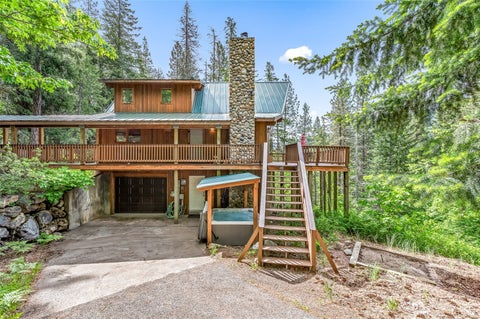 Photo of 16761 Lakeview Drive, Leavenworth, WA 98826 (MLS # 2528238)