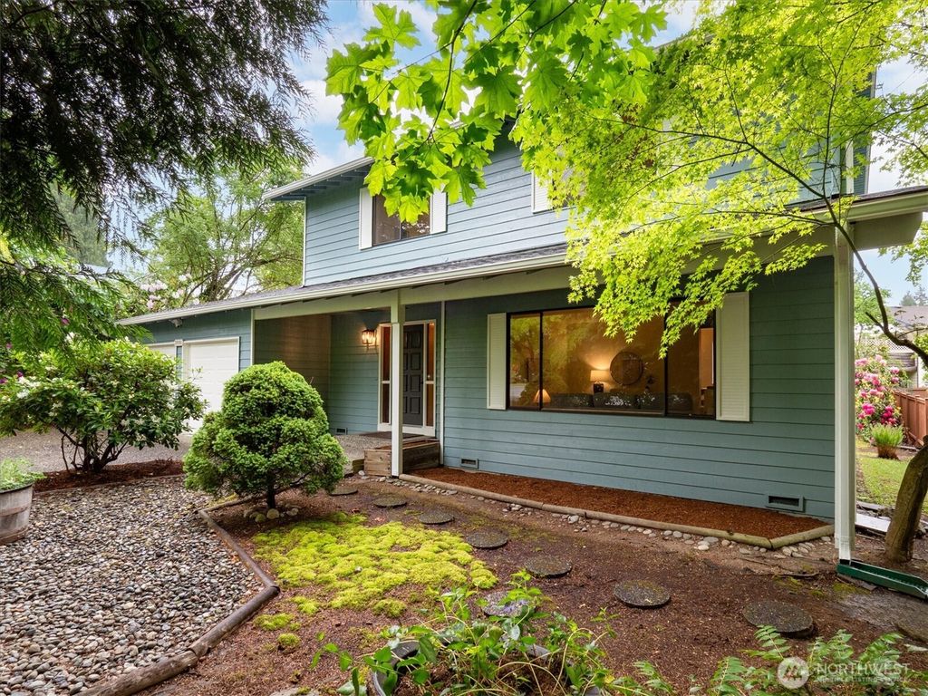 Photo of 20106 96th Avenue NE, Bothell, WA 98011 (MLS # 2521924)