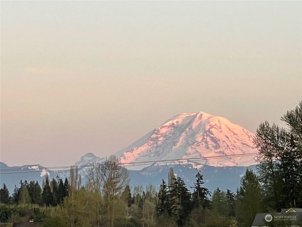 Photo of 204 XX SE 400th Street, Enumclaw, WA 98022 (MLS # 2064294)