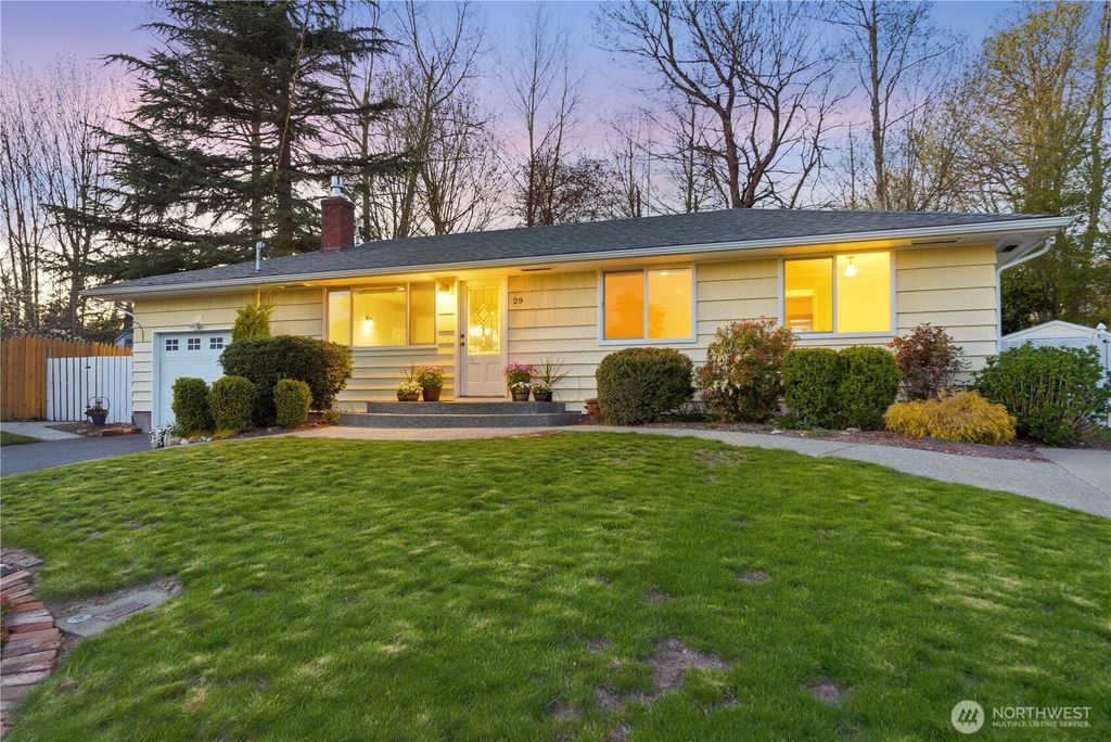 Photo of 29 232nd PL Pl SW, Bothell, WA 98021 (MLS # 2504138)