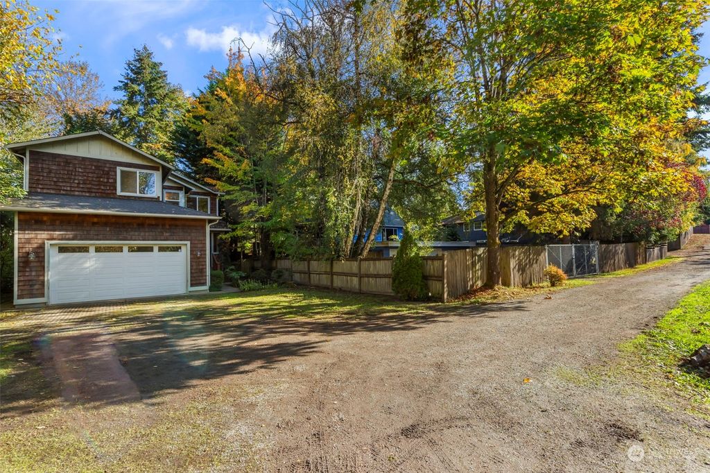 Photo of 8141 24th Avenue SW, Seattle, WA 98106 (MLS # 2304988)