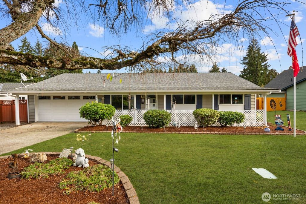 Photo of 7030 123rd Avenue SE, Newcastle, WA 98056 (MLS # 2457009)