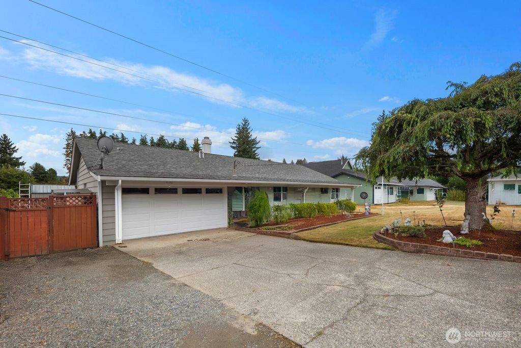 Photo of 7030 123rd Avenue SE, Newcastle, WA 98056 (MLS # 2457009)