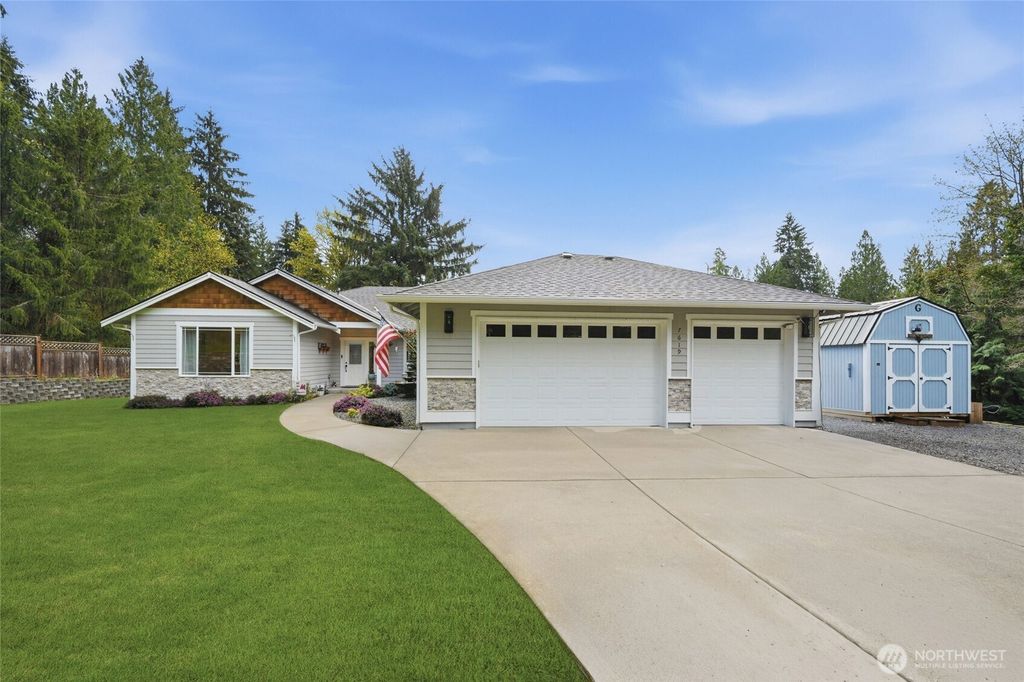 Photo of 7619 Fir Tree Lane, Lake Stevens, WA 98258 (MLS # 2507974)