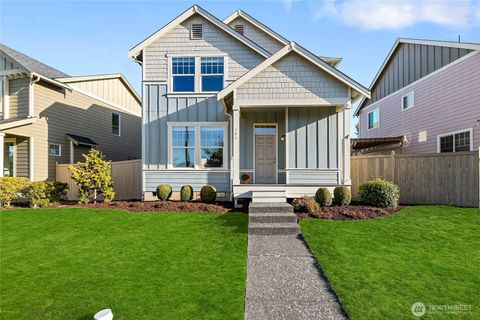 Photo of 304 Tremont Avenue, Bellingham, WA 98226 (MLS # 2447205) Photo of 304 Tremont Avenue, Bellingham, WA 98226 (MLS # 2447205)