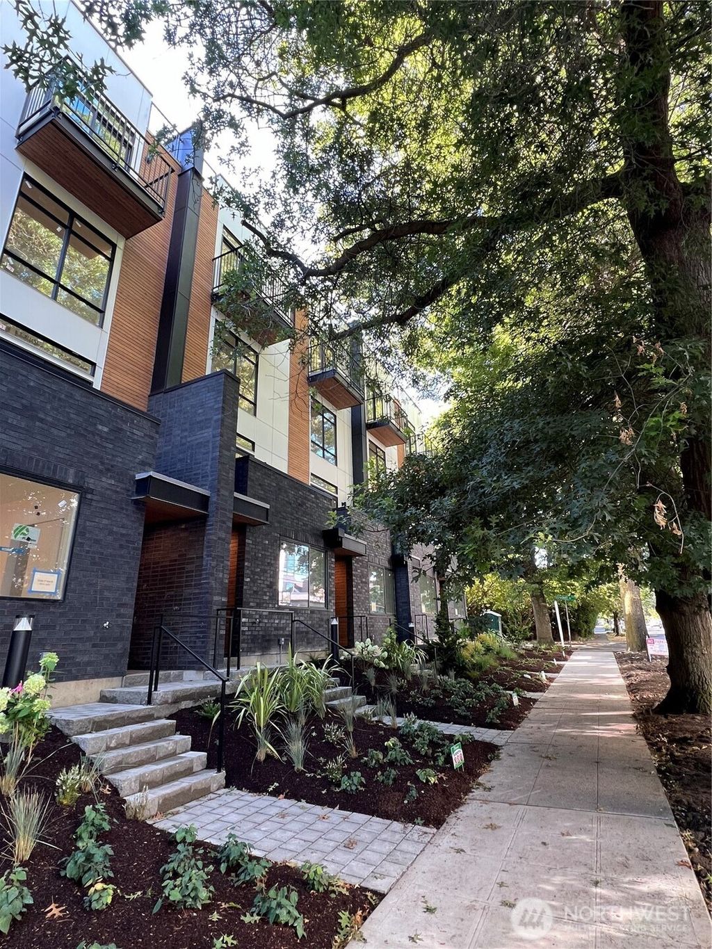 Photo of 2100 1st Avenue N, Seattle, WA 98109 (MLS # 2441616)
