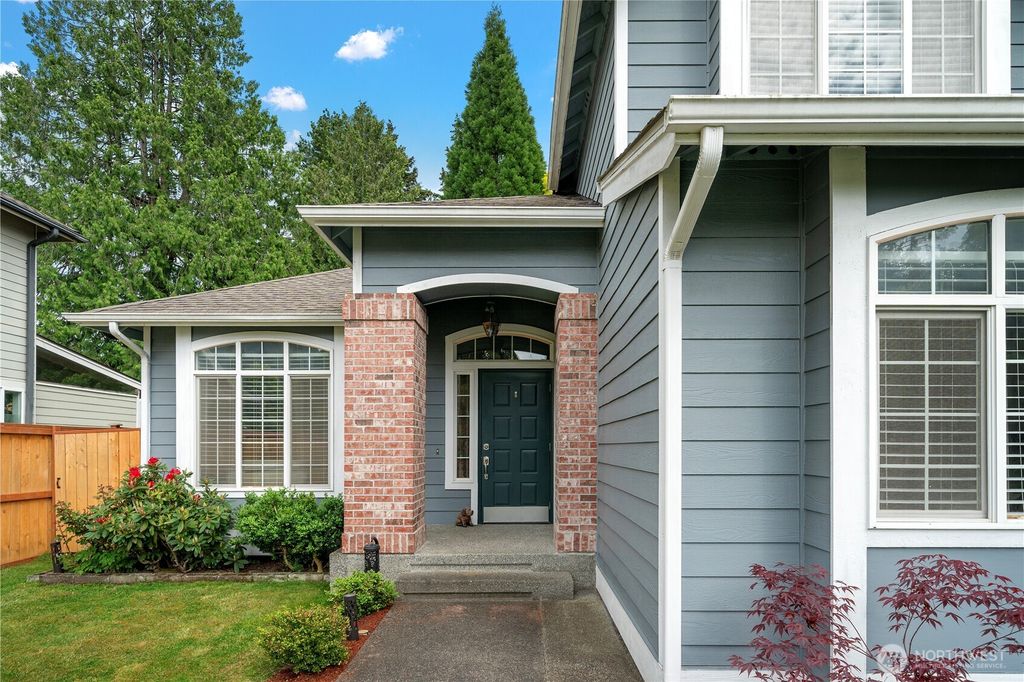Photo of 16260 11th Avenue NE, Shoreline, WA 98155 (MLS # 2373755)