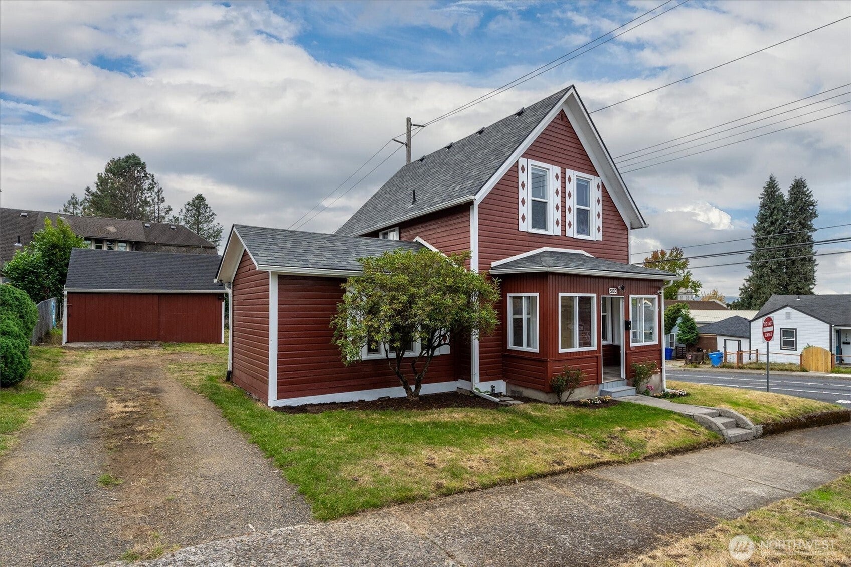 500 Cowlitz Way