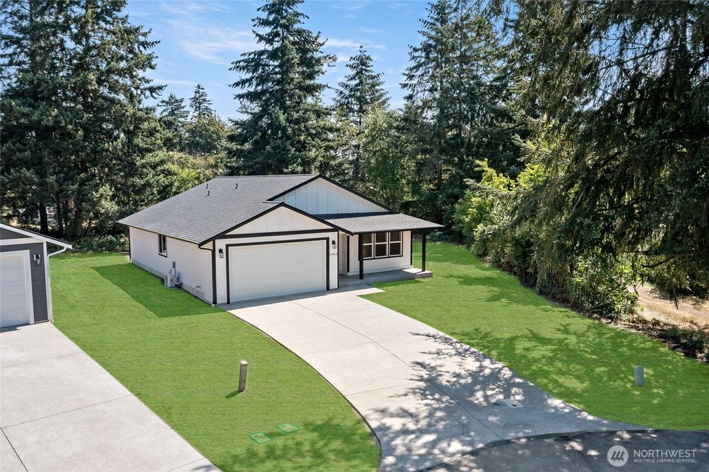 Photo of 21913 127th Street Ct E, Bonney Lake, WA 98391 (MLS # 2553677)
