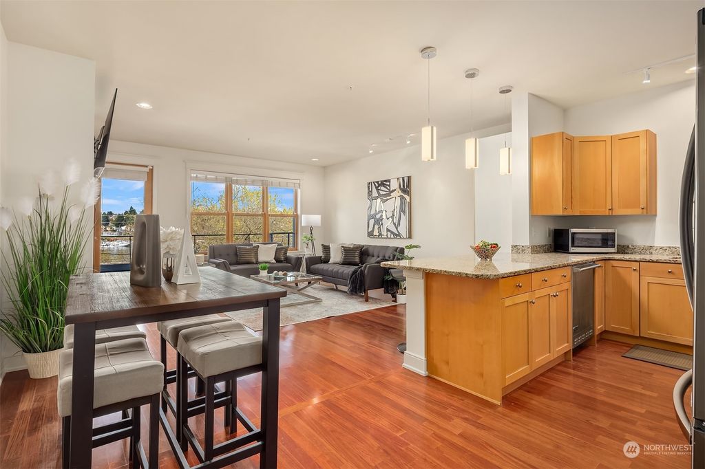 Photo of 2920 Eastlake Avenue E #306, Seattle, WA 98102 (MLS # 2218802)