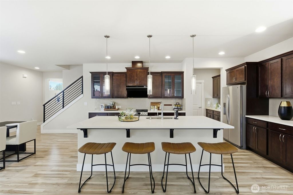 Photo of 17725 115th Place SE, Renton, WA 98055 (MLS # 2475485)