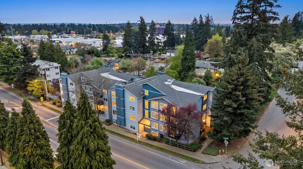 Photo of 707 N 130th Street #B203, Seattle, WA 98133 (MLS # 2510587)