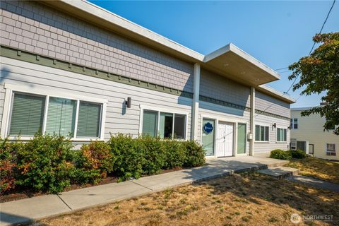917 S 10th Street Tacoma WA 98405