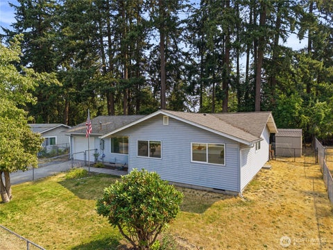 Photo of 17215 13th Avenue Ct E, Spanaway, WA 98387 (MLS # 2569018)