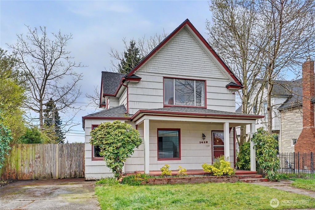 Photo of 1412 N Steele Street, Tacoma, WA 98406 (MLS # 2502678)