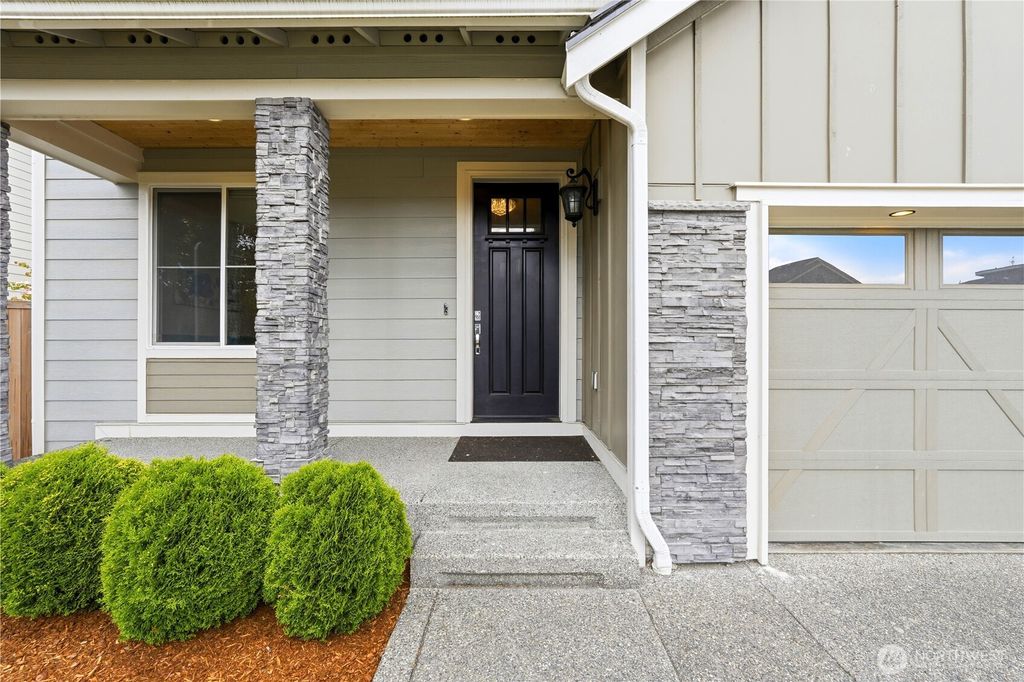 Photo of 17813 41st Drive SE, Bothell, WA 98012 (MLS # 2537860)