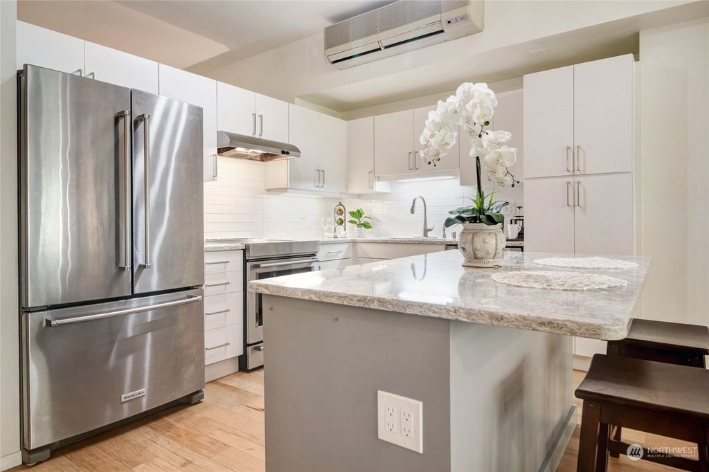 Photo of 526 1st Avenue S #405, Seattle, WA 98104 (MLS # 2249500)