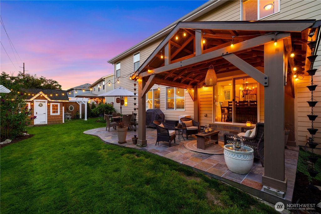 Photo of 625 Emory Drive, Snohomish, WA 98290 (MLS # 2509668)