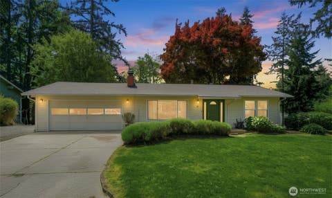 Photo of 711 Eagle Cliff Rd RD NE, Bainbridge Island, WA 98110 (MLS # 2517103)