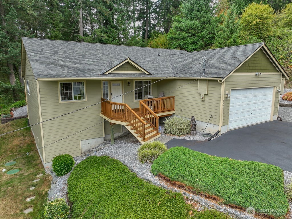 Photo of 2607 Brookdale Road E, Tacoma, WA 98445 (MLS # 2582591)