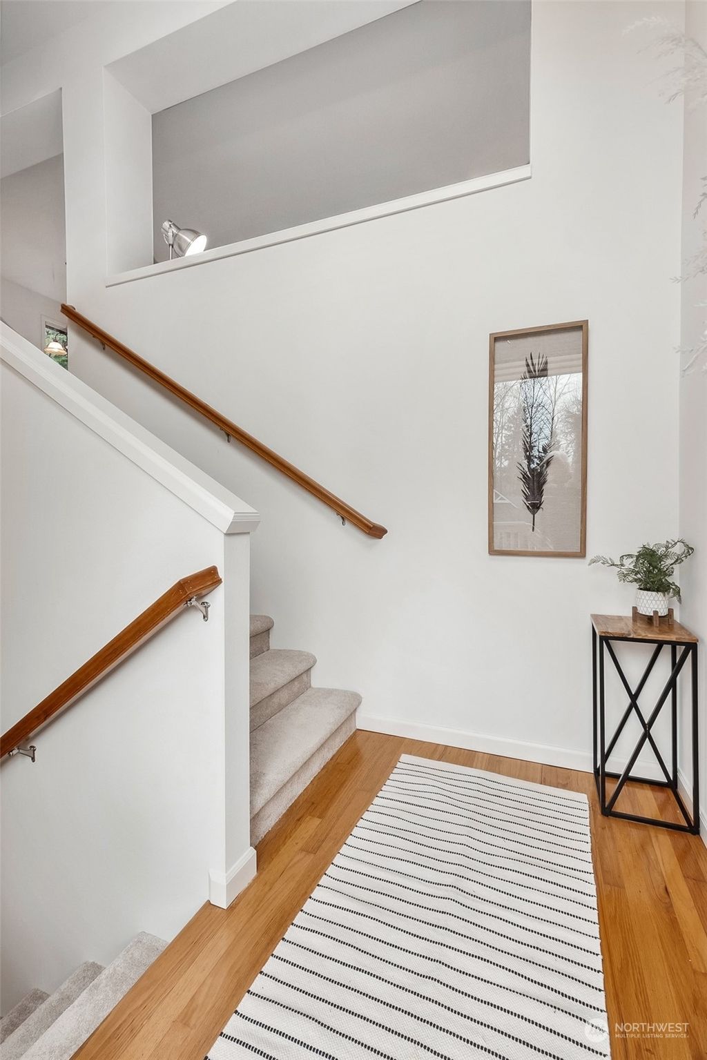 Photo of 51 Sunset Court NW, Issaquah, WA 98027 (MLS # 2202559)