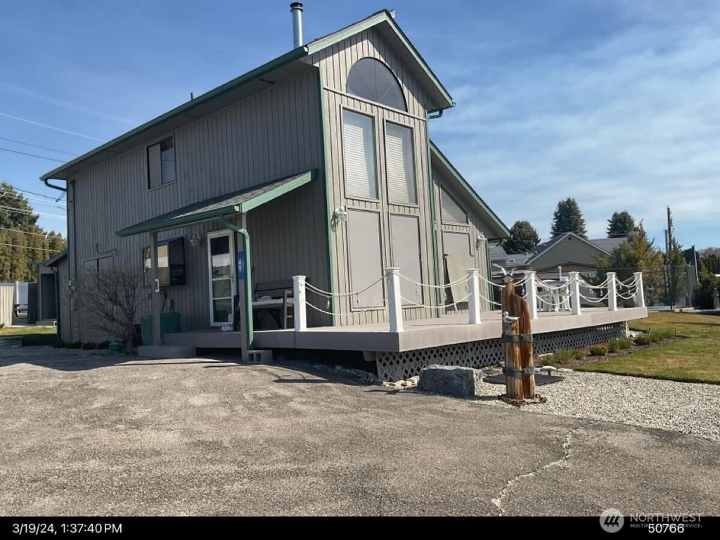 Photo of 49 Lizzie Lane, Manson, WA 98831 (MLS # 2525161)