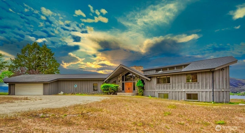 323 Eastlake Road