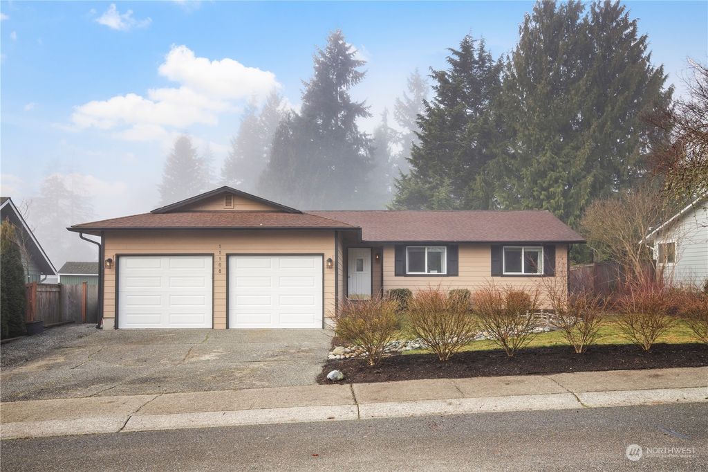 Photo of 11108 31st Avenue SE, Everett, WA 98208 (MLS # 2323269)