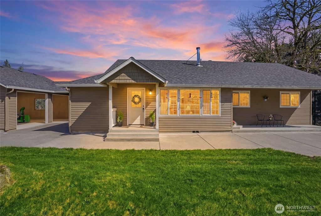 Photo of 13708 NE 401st Way, Amboy, WA 98601 (MLS # 2487370)