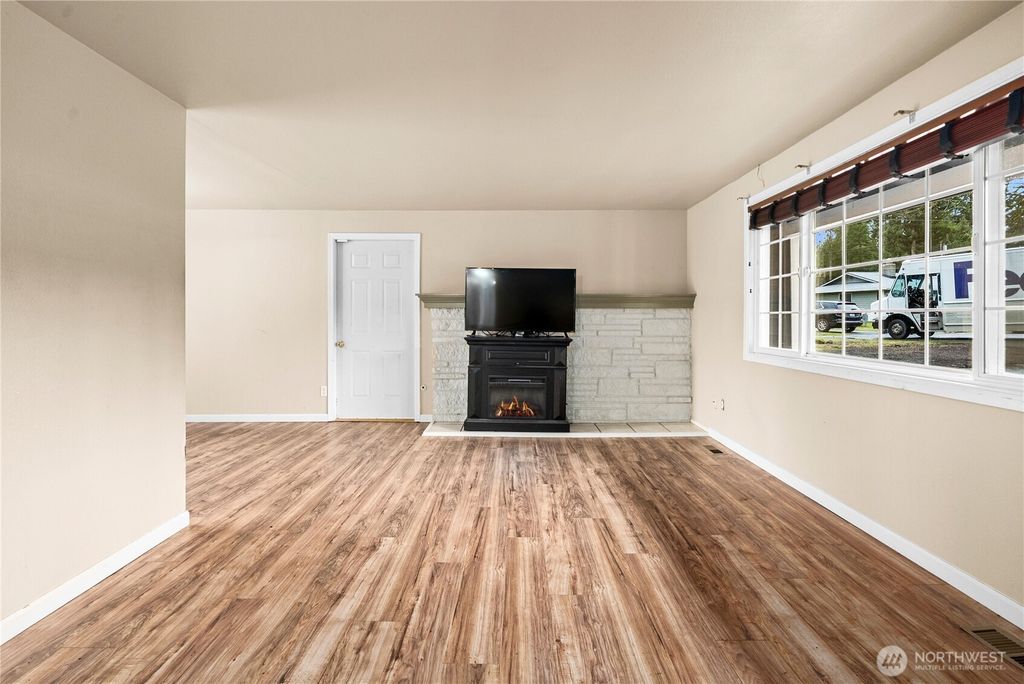 Photo of 24630 190th Place SE, Covington, WA 98042 (MLS # 2470444)