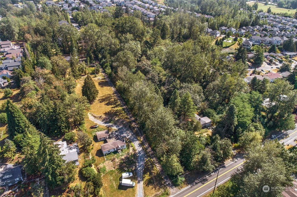 Photo of 34 xx Talbot Road S, Renton, WA 98055 (MLS # 2016425)