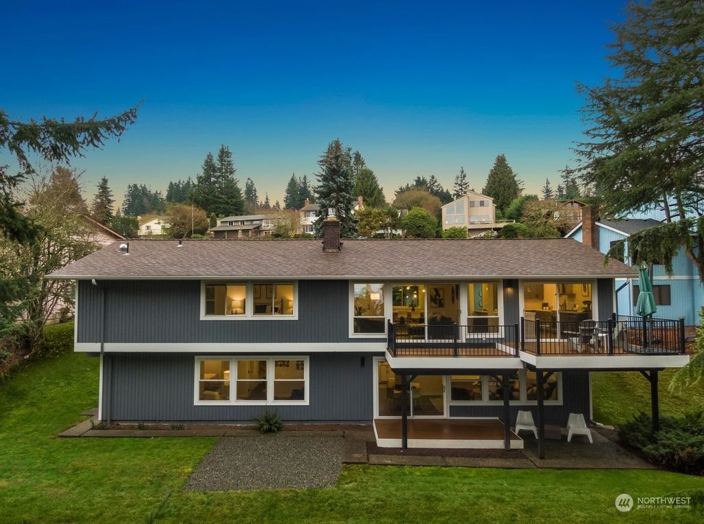 Photo of 14824 SE 49th Street, Bellevue, WA 98006 (MLS # 2037618)