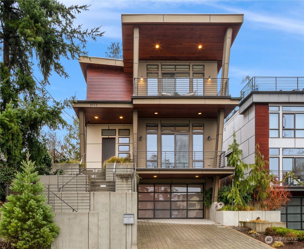 Photo of 3012 NW 70th St, Seattle, WA 98117 (MLS # 2192163)