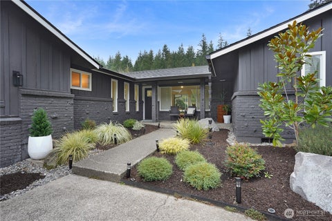 Photo of 127 Fir Drive, Chehalis, WA 98532 (MLS # 2590986)