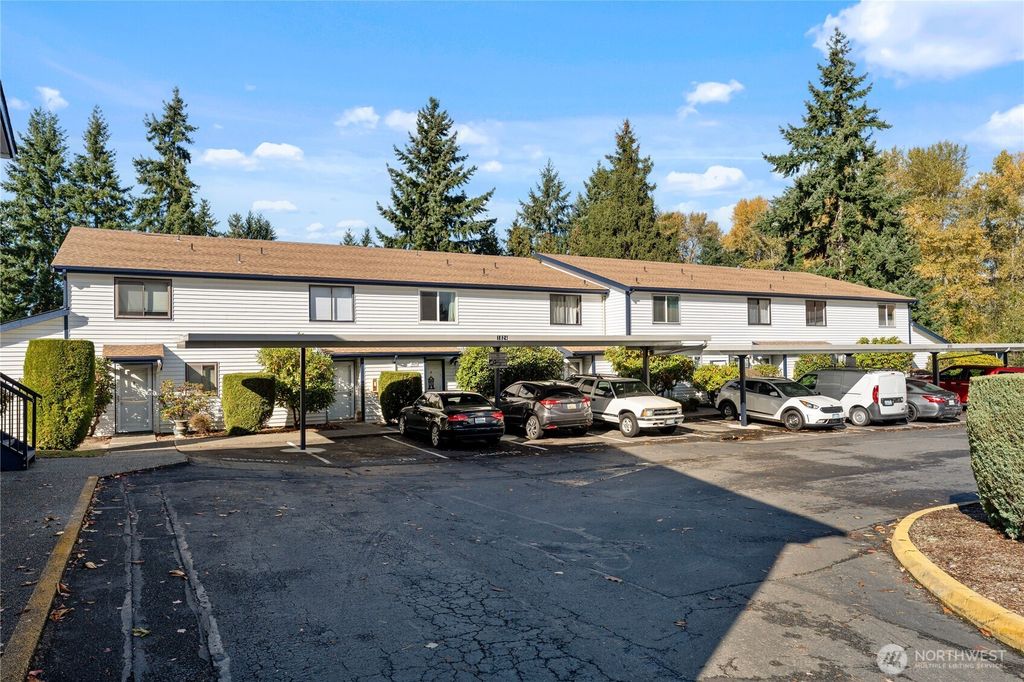 Photo of 1820 SW 318th Place #26B, Federal Way, WA 98023 (MLS # 2448850)