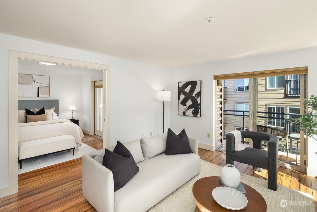 Photo of 1550 Eastlake Avenue E #506, Seattle, WA 98102 (MLS # 2287238)