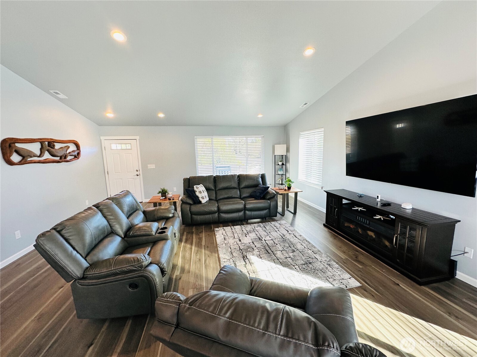 401 Seashore Street SW