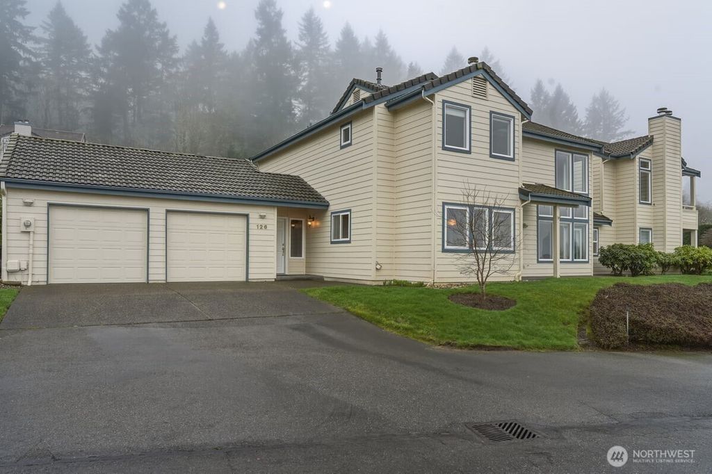 Photo of 126 Cormorant Drive Dr, Steilacoom, WA 98388 (MLS # 2463908)